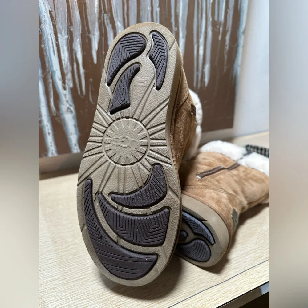 UGG Chestnut Suede Boots, worn one time, Rugged nonslip soles, Metal Ugg plate - Picture 7 of 14